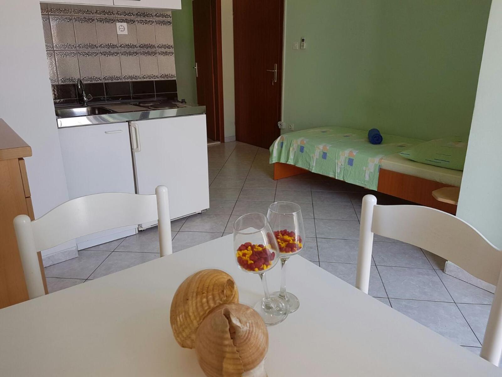 Apartments Marta Trogir Quarto foto