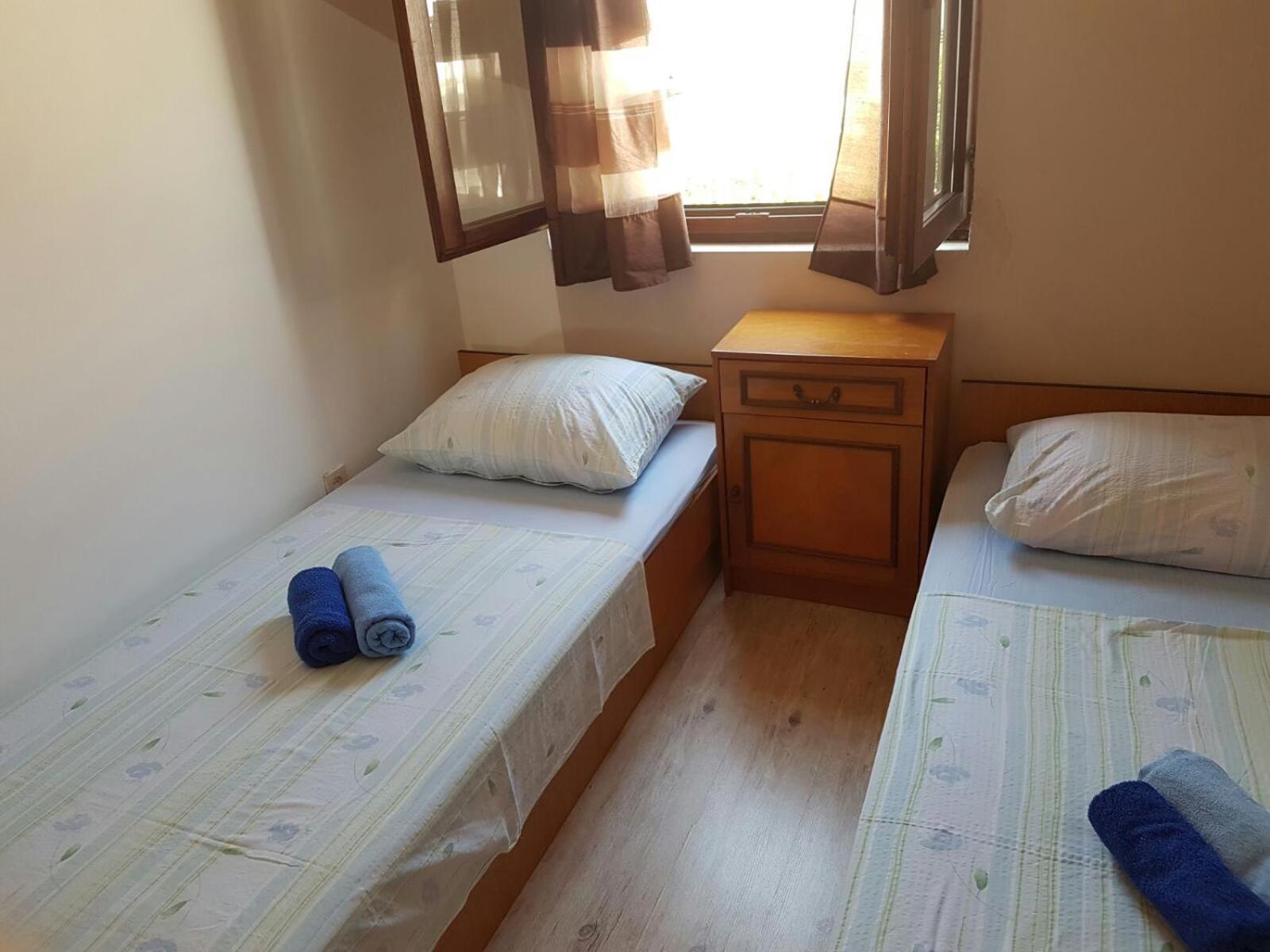 Apartments Marta Trogir Quarto foto