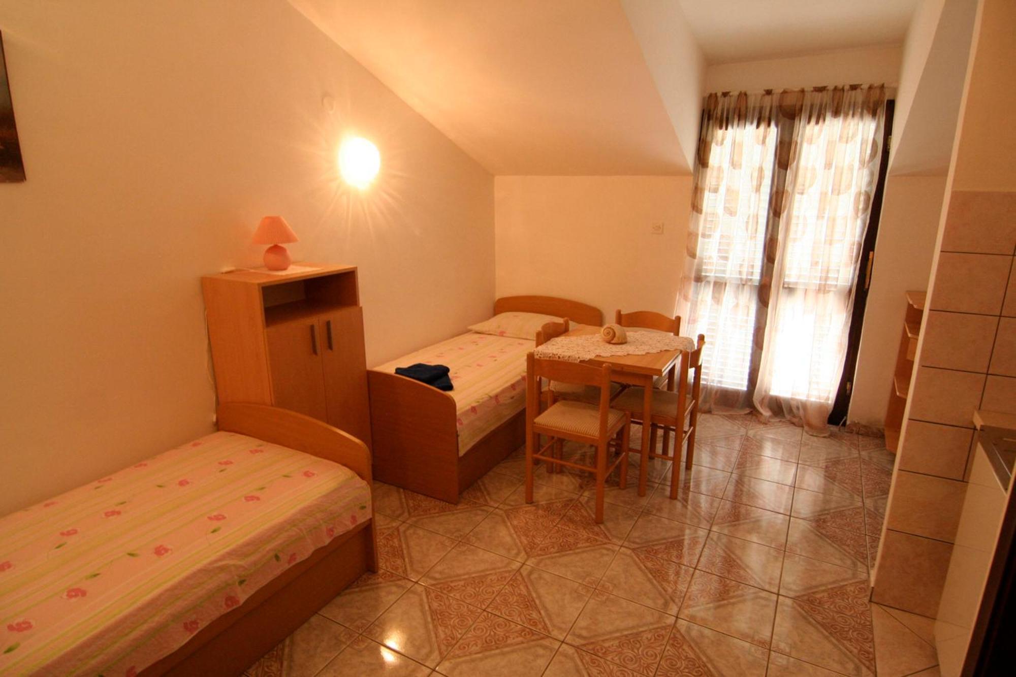 Apartments Marta Trogir Quarto foto